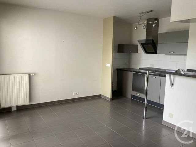 Appartement F2 à louer CLAYE SOUILLY